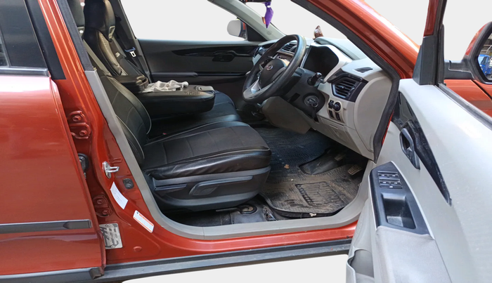 2016 Mahindra Kuv100 K8 6 STR, Petrol, Manual, 1,17,605 km, interior