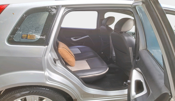 2010 Ford Figo ZXI 1.2 PETROL, Petrol, Manual, 22,796 km, interior
