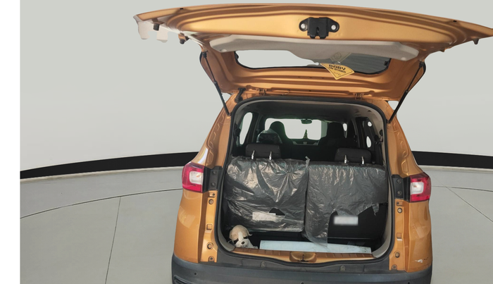 2020 Renault TRIBER RXZ AMT, Petrol, Automatic, 30,980 km, exterior