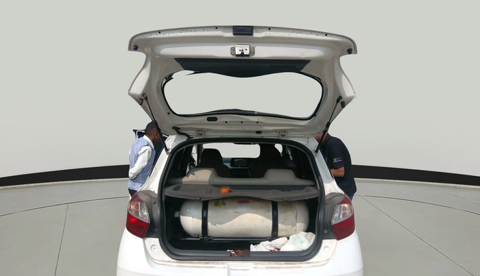 2022 Hyundai GRAND I10 NIOS SPORTZ 1.2 KAPPA VTVT CNG, Petrol, Manual, 76,706 km, exterior