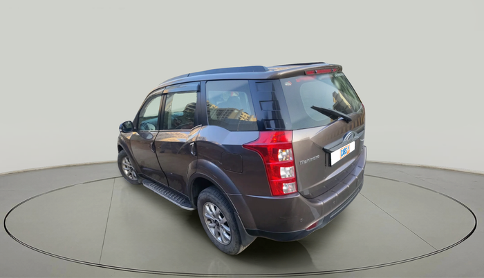 2017 Mahindra XUV500 W10, Diesel, Manual, 1,03,997 km, exterior