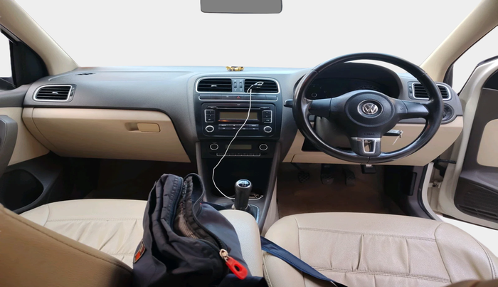 2011 Volkswagen Vento HIGHLINE 1.6 MPI, Petrol, Manual, 81,056 km, interior