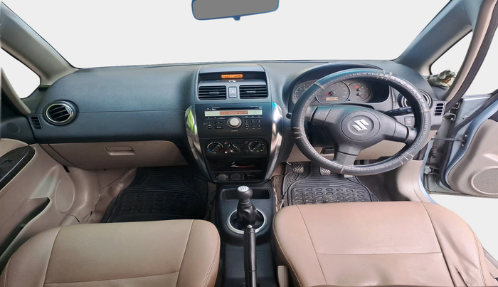 2013 Maruti SX4 VXI CNG, Petrol, Manual, 1,23,019 km, interior