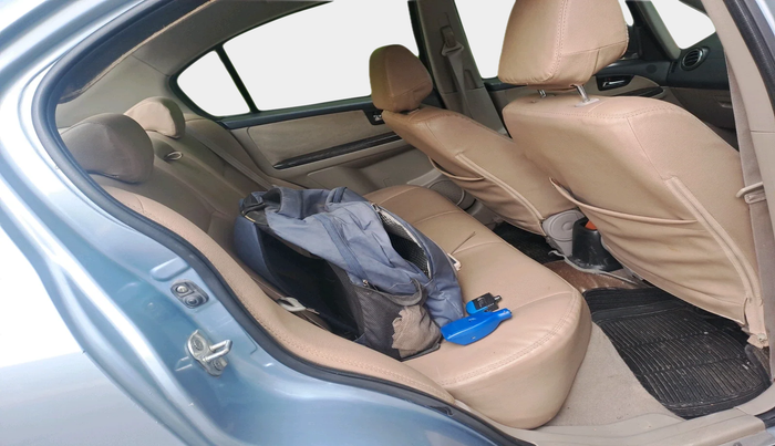 2013 Maruti SX4 VXI CNG, Petrol, Manual, 1,23,019 km, interior
