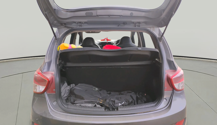 2016 Hyundai Grand i10 ASTA (O) 1.2 KAPPA VTVT, Petrol, Manual, 31,544 km, exterior