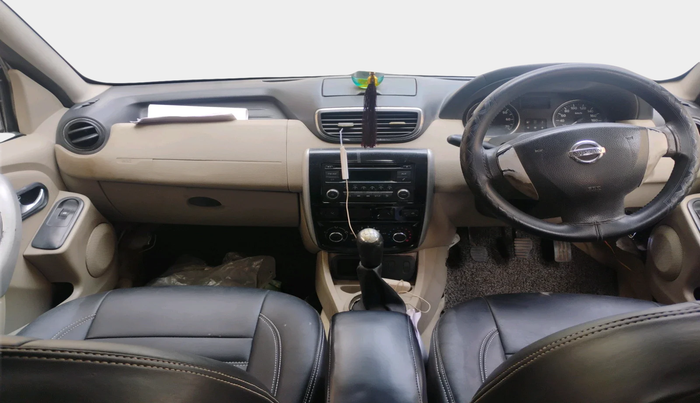 2014 Nissan Terrano XL (D), Diesel, Manual, 1,41,228 km, interior