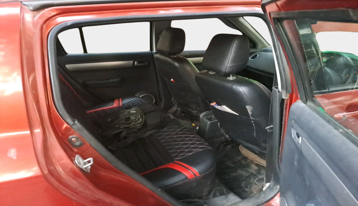 2010 Maruti Swift VXI, Petrol, Manual, 1,34,552 km, interior