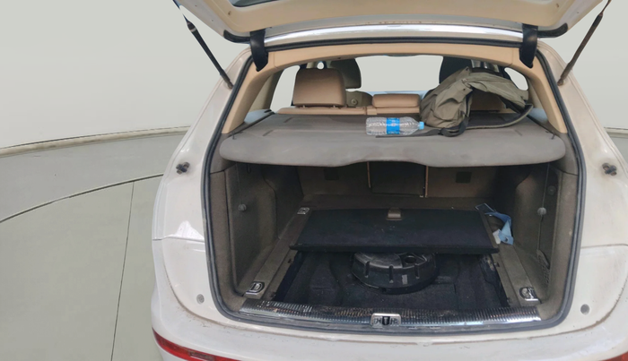 2013 Audi Q5 3.0 TDI QUATTRO, Diesel, Automatic, 1,15,728 km, exterior