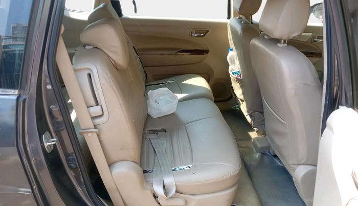 2017 Maruti Ertiga ZDI + SHVS, Diesel, Manual, 39,922 km, interior