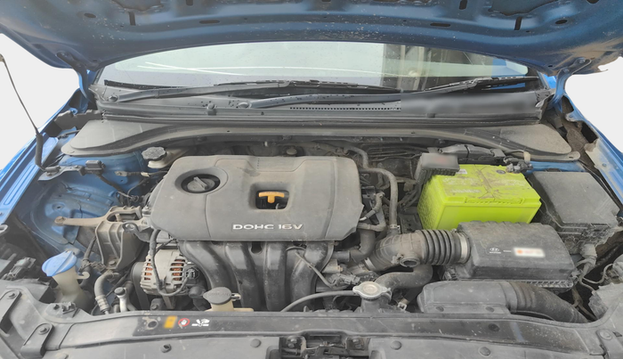 2017 Hyundai New Elantra 2.0 SX(O) AT PETROL, Petrol, Automatic, 1,05,897 km, exterior