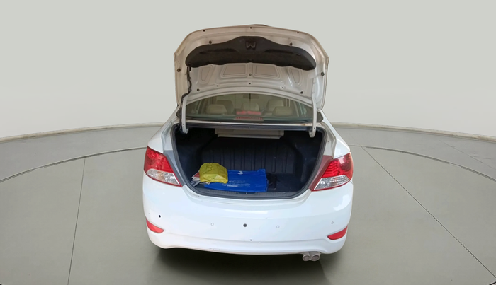 2012 Hyundai Verna FLUIDIC 1.6 VTVT SX, Petrol, Manual, 74,328 km, exterior