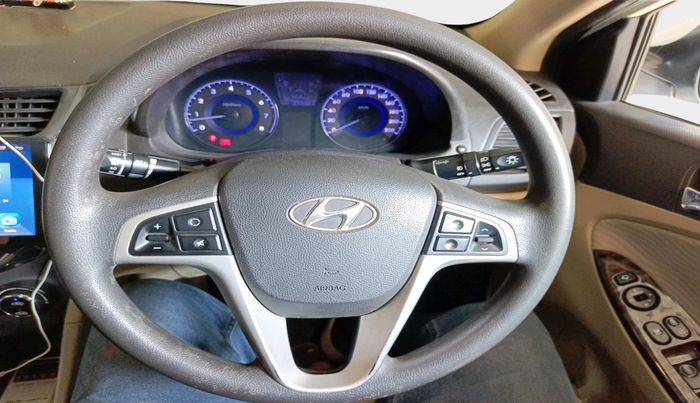 2012 Hyundai Verna FLUIDIC 1.6 VTVT SX, Petrol, Manual, 74,328 km, interior