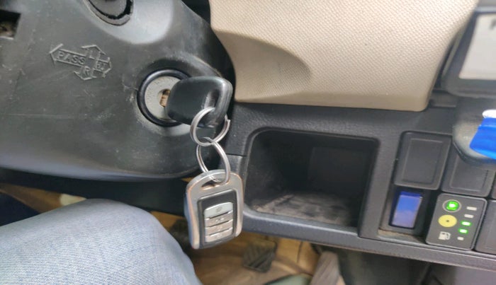 2018 Maruti Wagon R 1.0 LXI CNG, Petrol, Manual, 54,000 km, interior