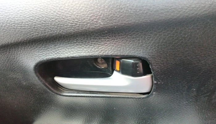 2015 Maruti Wagon R 1.0 LXI CNG, Petrol, Manual, 1,20,476 km, interior