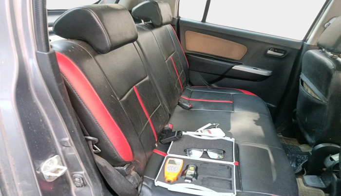 2015 Maruti Wagon R 1.0 LXI CNG, Petrol, Manual, 1,20,476 km, interior