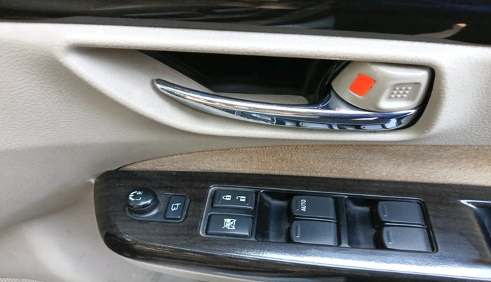 2016 Maruti Ciaz ZDI+ SHVS, Diesel, Manual, 51,783 km, interior