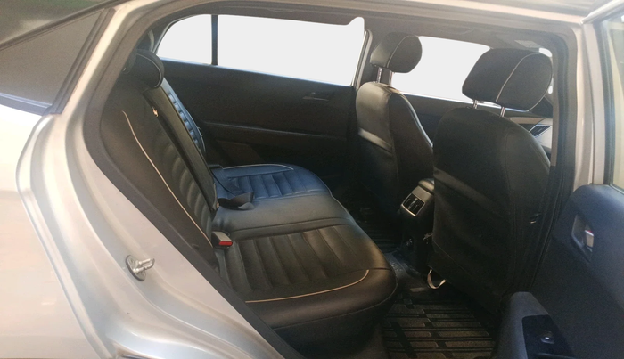 2017 Hyundai Creta SX PLUS AT 1.6 PETROL, Petrol, Automatic, 74,458 km, interior