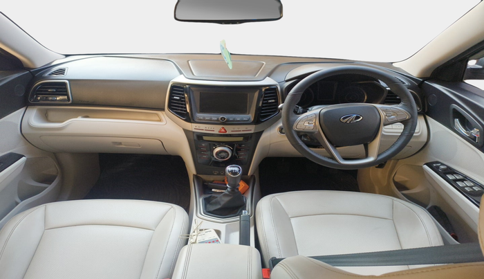 2019 Mahindra XUV300 W8 (O) 1.5 DIESEL, Diesel, Manual, 45,094 km, interior