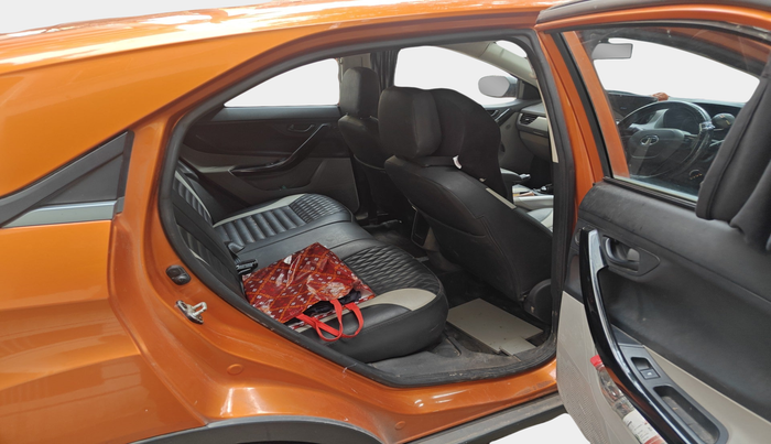 2018 Tata NEXON XM DIESEL, Diesel, Manual, 1,30,684 km, interior