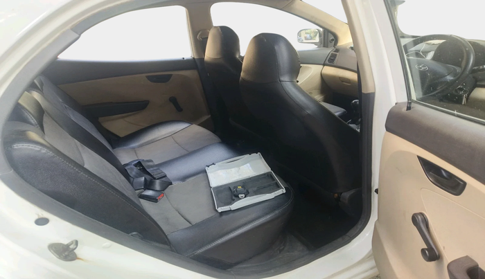 2012 Hyundai Eon ERA +, Petrol, Manual, 34,967 km, interior