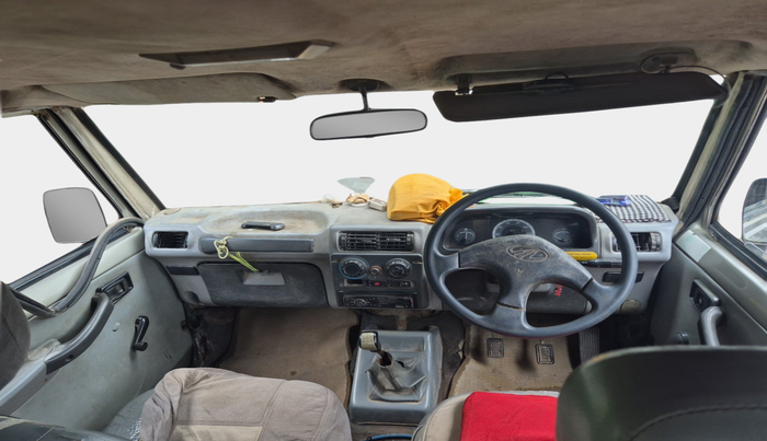 2010 Mahindra Bolero LX, Diesel, Manual, 1,16,217 km, interior
