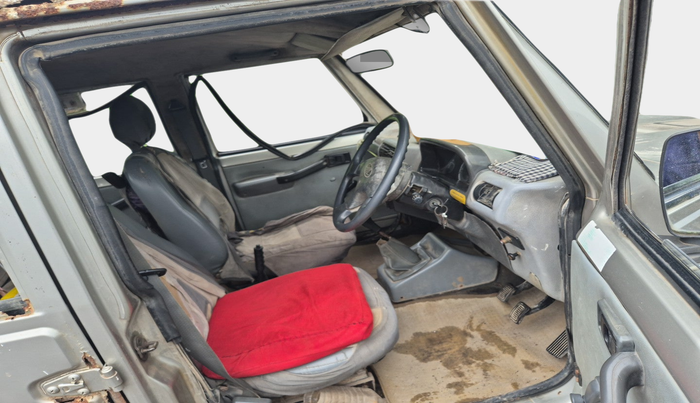 2010 Mahindra Bolero LX, Diesel, Manual, 1,16,217 km, interior