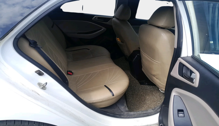 2018 Hyundai Elite i20 ASTA 1.4 CRDI (O), Diesel, Manual, 1,05,972 km, interior