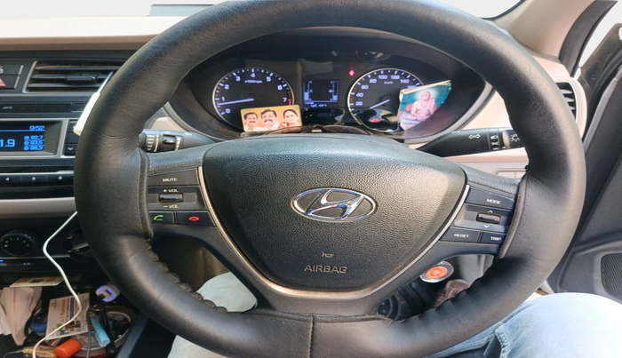 2016 Hyundai Elite i20 MAGNA 1.2, Petrol, Manual, 1,22,571 km, interior