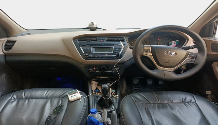 2016 Hyundai Elite i20 MAGNA 1.2, Petrol, Manual, 1,22,571 km, interior