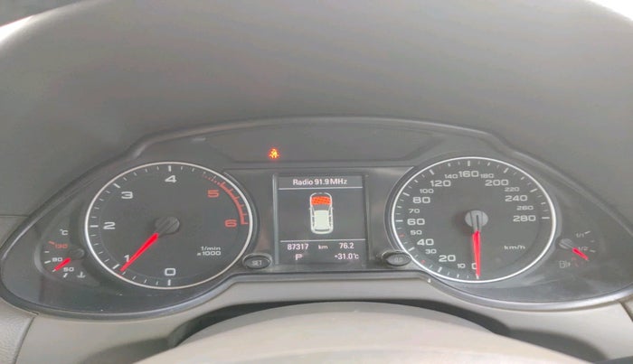 2011 Audi Q5 2.0 TDI QUATTRO, Diesel, Automatic, 87,317 km, interior