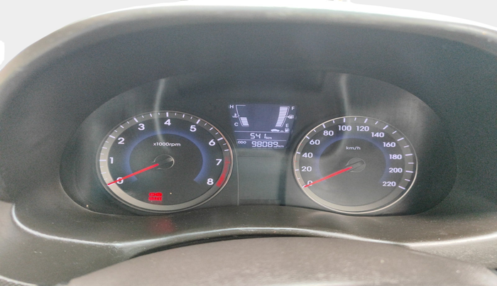 2014 Hyundai Verna FLUIDIC 1.6 VTVT SX, Petrol, Manual, 98,089 km, interior