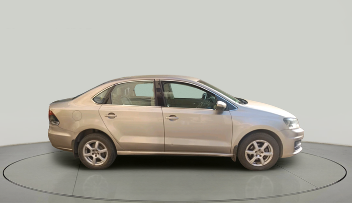 2016 Volkswagen Vento COMFORTLINE 1.5 AT, Diesel, Automatic, 2,02,443 km, exterior