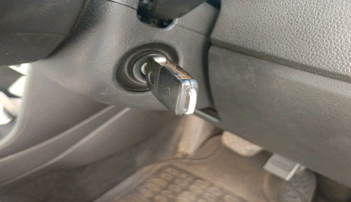 2016 Volkswagen Vento COMFORTLINE 1.5 AT, Diesel, Automatic, 2,02,443 km, interior