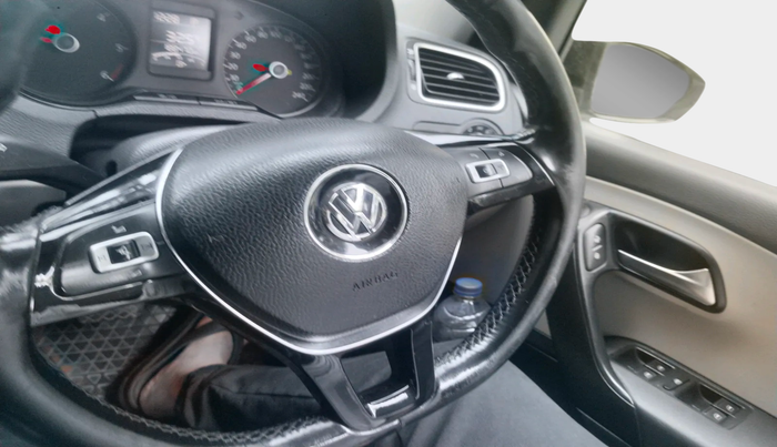 2016 Volkswagen Ameo HIGHLINE DSG 1.5 DIESEL , Diesel, Automatic, 1,88,470 km, interior