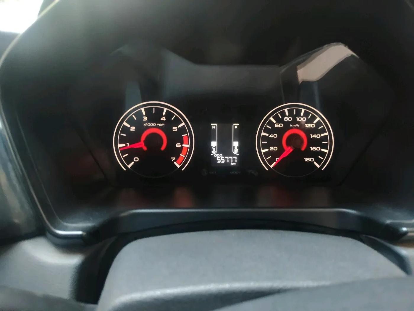 2018 Mahindra KUV 100 NXT K2+ P 6 STR, Petrol, Manual, 55,777 km, interior