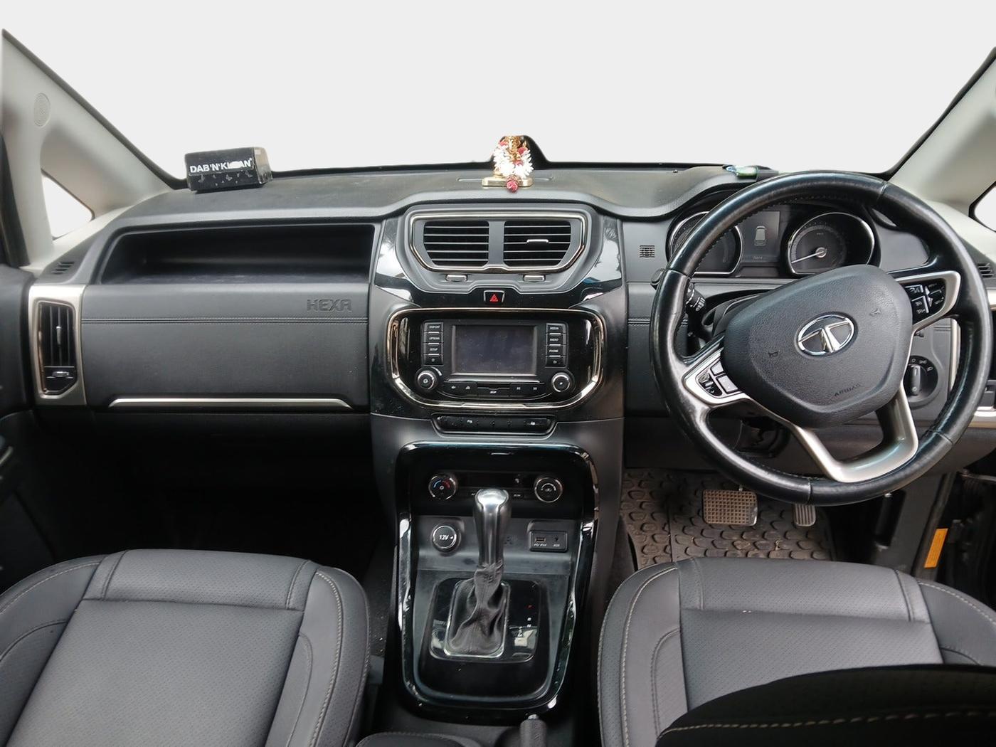 2017 Tata Hexa XTA 4X2 6 STR, Diesel, Automatic, 76,822 km, interior