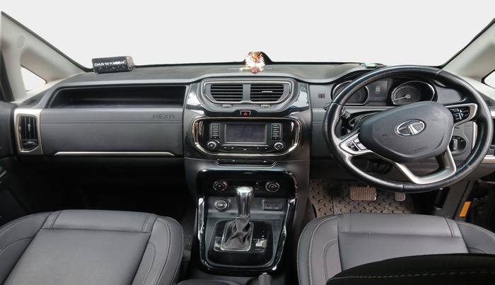 2017 Tata Hexa XTA 4X2 6 STR, Diesel, Automatic, 76,822 km, interior