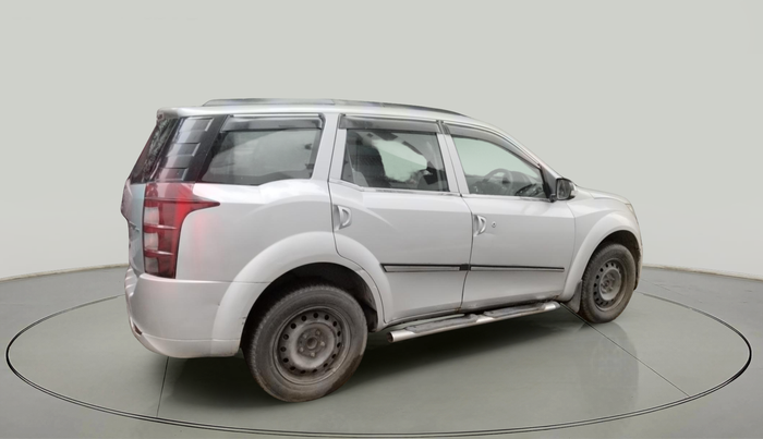 2014 Mahindra XUV500 W4, Diesel, Manual, 86,238 km, exterior