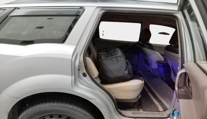2014 Mahindra XUV500 W4, Diesel, Manual, 86,238 km, interior