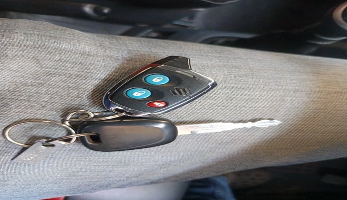 2010 Maruti Wagon R 1.0 LXI, Petrol, Manual, 58,405 km, interior