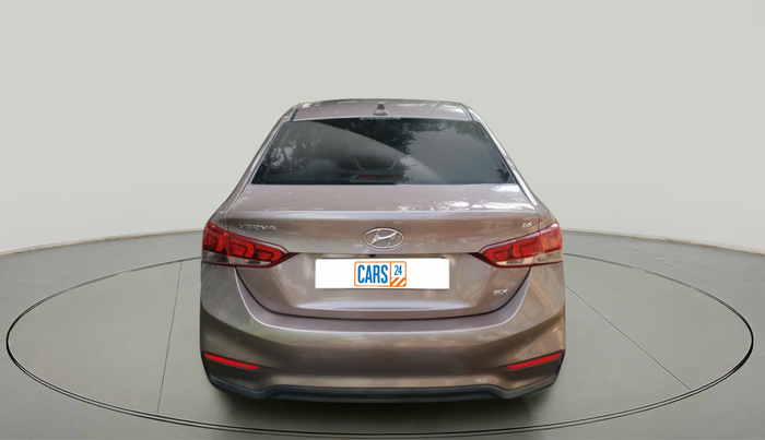 2018 Hyundai Verna 1.6 VTVT SX, Petrol, Manual, 26,334 km, exterior