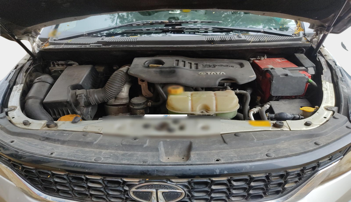 2018 Tata Hexa XTA 4X2 7 STR, Diesel, Automatic, 1,57,106 km, exterior