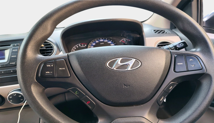 2015 Hyundai Xcent S 1.2, Petrol, Manual, 37,297 km, interior