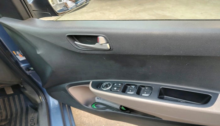 2015 Hyundai Xcent S 1.2, Petrol, Manual, 37,297 km, interior