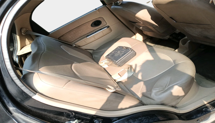 2011 Chevrolet Spark LT 1.0, Petrol, Manual, 67,983 km, interior