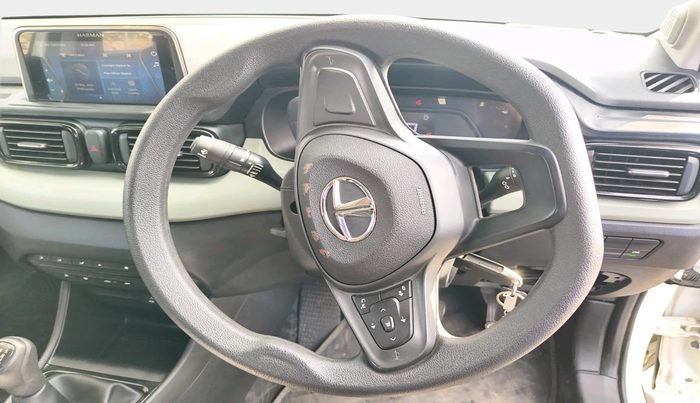 2023 Tata PUNCH ADVENTURE MT CNG , Petrol, Manual, 20,426 km, interior