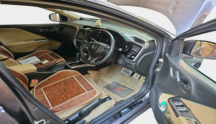 2018 Honda City 1.5L I-VTEC ZX CVT, Petrol, Automatic, 1,16,817 km, interior