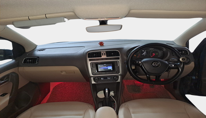 2017 Volkswagen Vento HIGHLINE PETROL AT, Petrol, Automatic, 88,603 km, interior