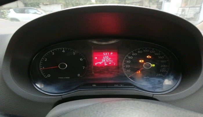 2014 Volkswagen Vento HIGHLINE PETROL AT, Petrol, Automatic, 38,725 km, interior