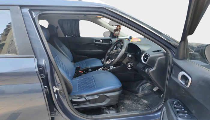 2021 Hyundai VENUE SX 1.5 CRDI, Diesel, Manual, 45,519 km, interior